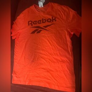 Orange Reebok tee large